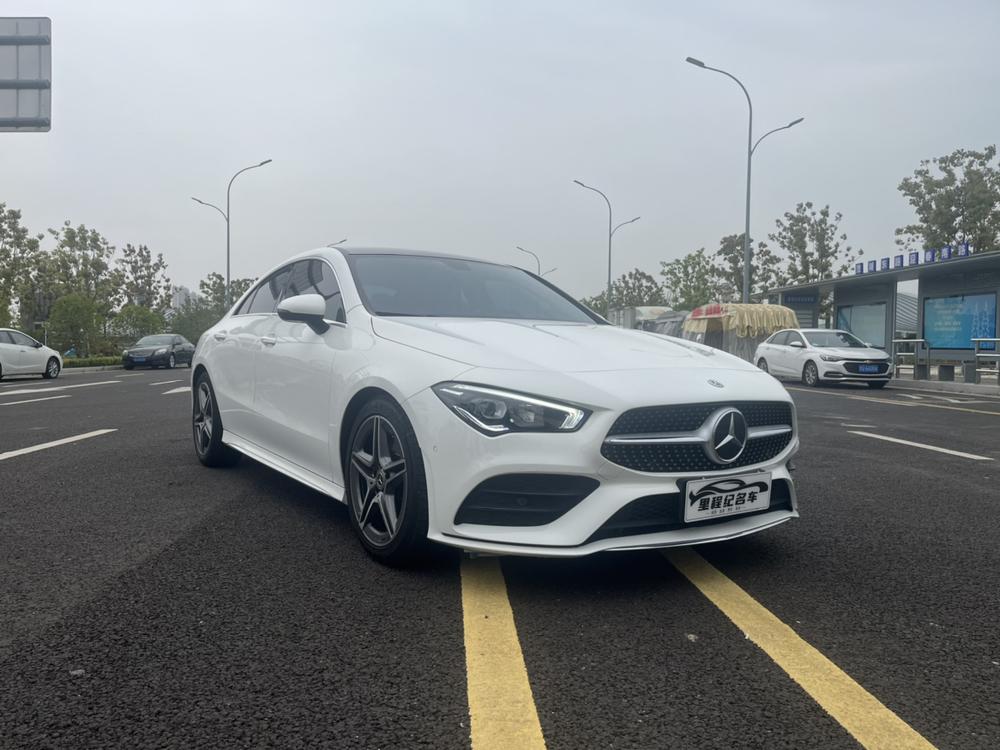 Mercedes-Benz Mercedes-Benz CLA (Import)