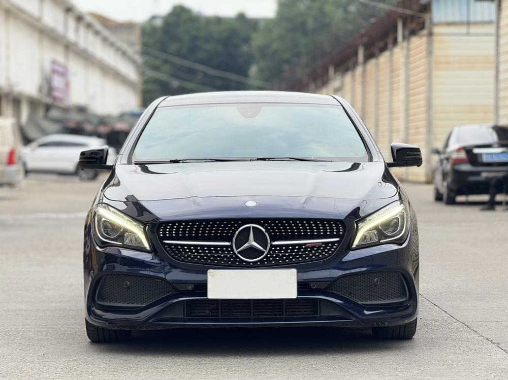 Mercedes-Benz Mercedes-Benz CLA (Import)