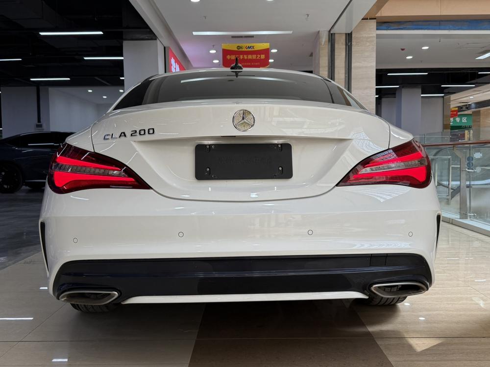 Mercedes-Benz Mercedes-Benz CLA (Import)