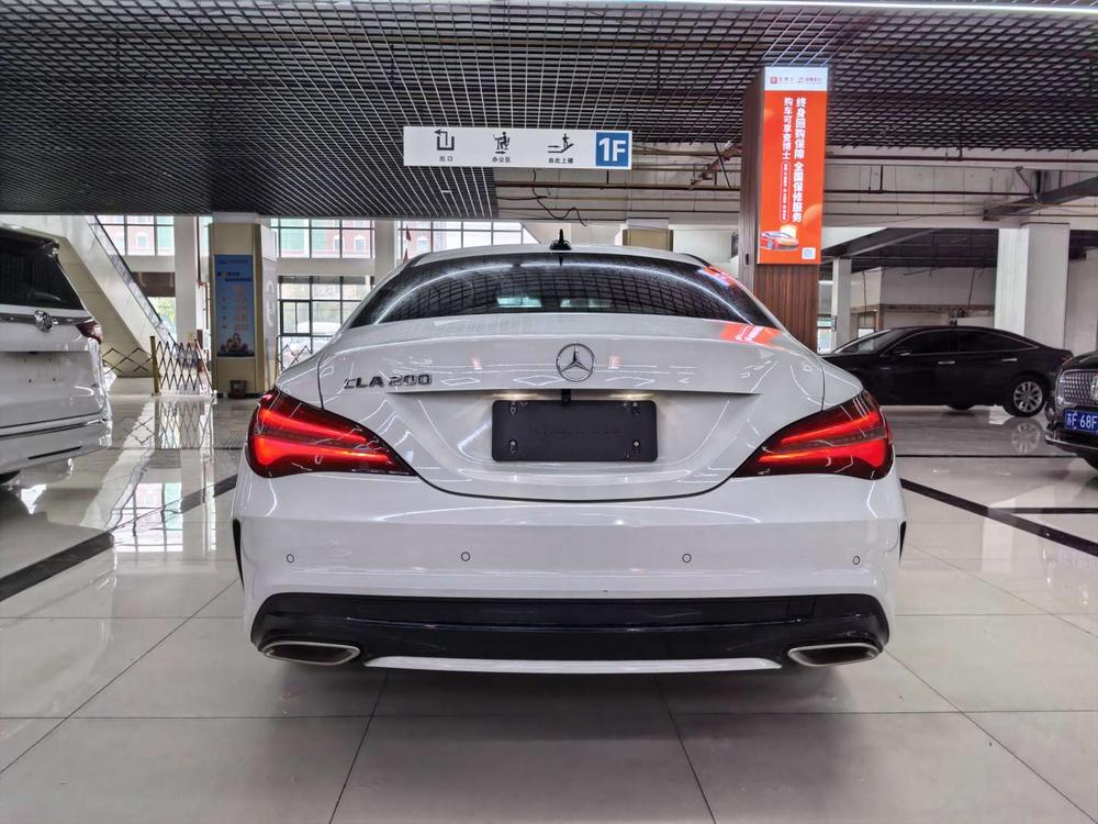 Mercedes-Benz Mercedes-Benz CLA (Import)