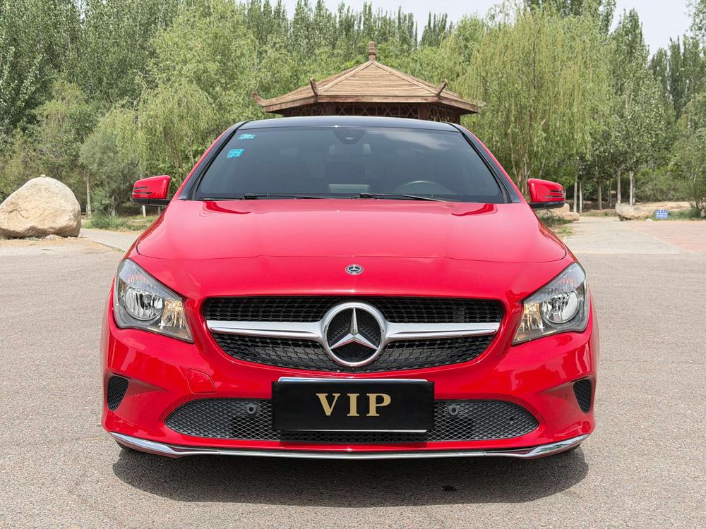 Mercedes-Benz Mercedes-Benz CLA (Import)