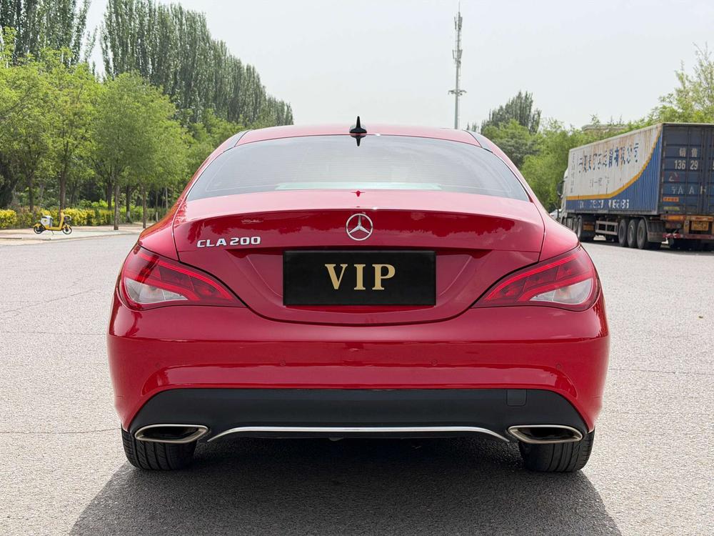 Mercedes-Benz Mercedes-Benz CLA (Import)