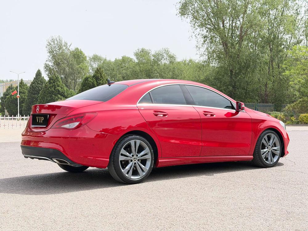 Mercedes-Benz Mercedes-Benz CLA (Import)