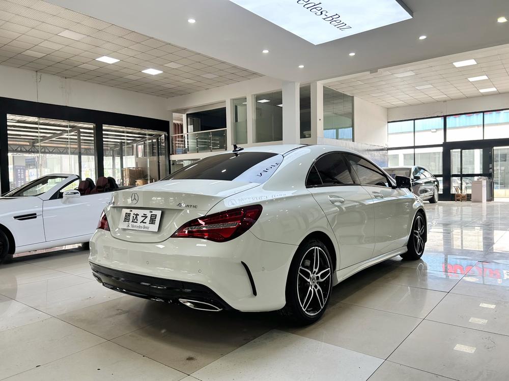 Mercedes-Benz Mercedes-Benz CLA (Import)