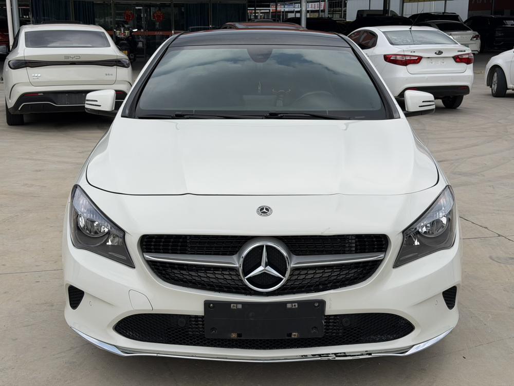 Mercedes-Benz Mercedes-Benz CLA (Import)
