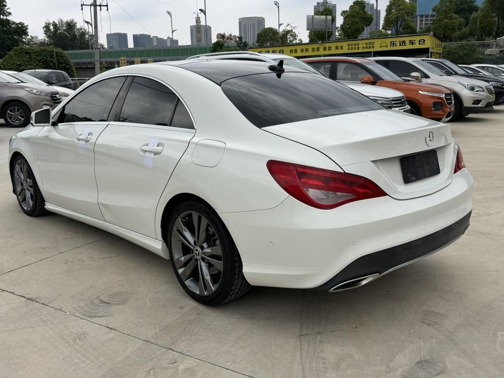 Mercedes-Benz Mercedes-Benz CLA (Import)