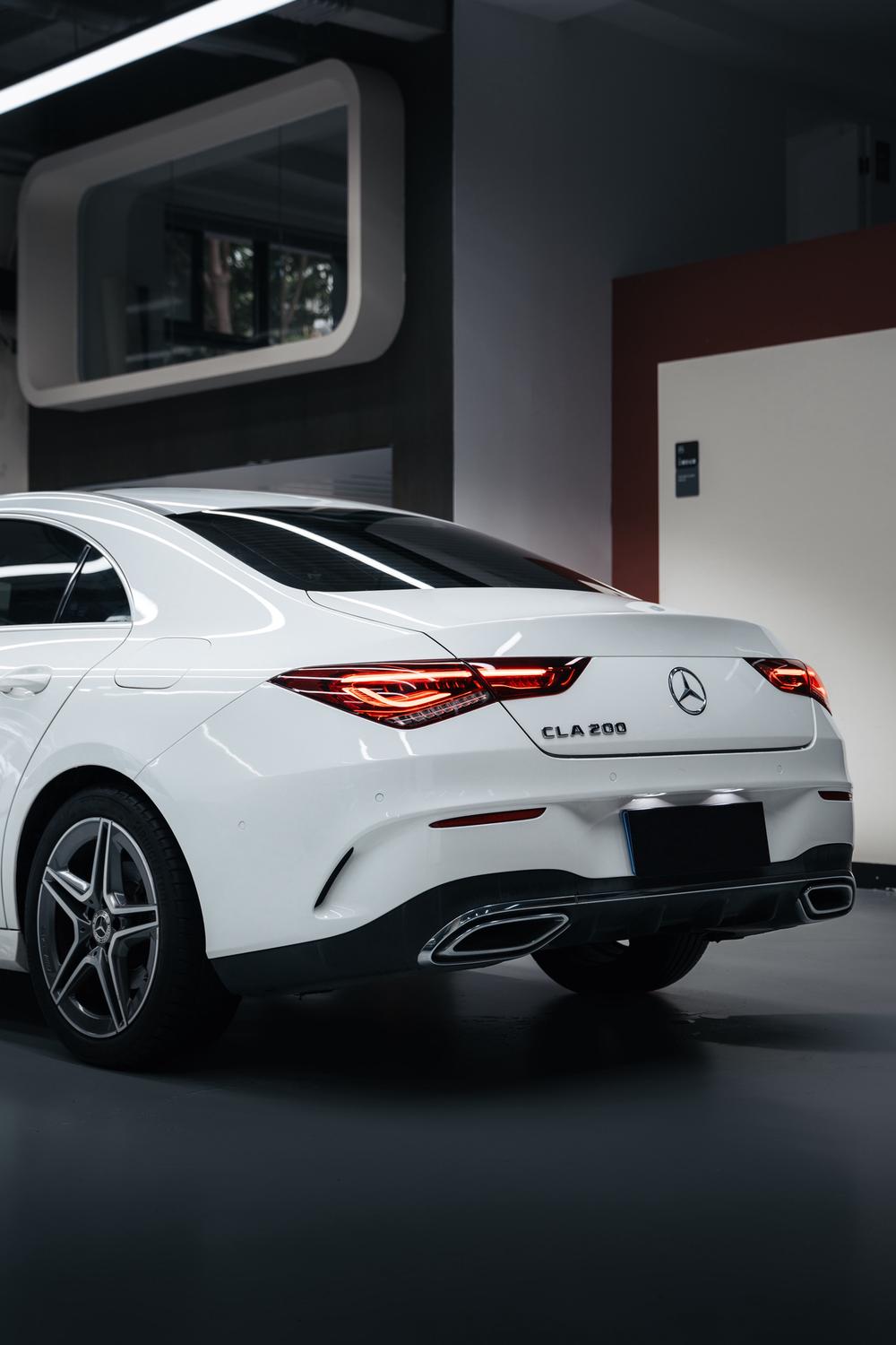 Mercedes-Benz Mercedes-Benz CLA (Import)