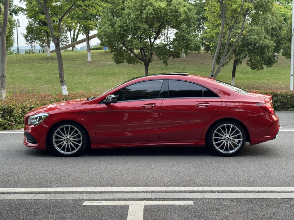 Mercedes-Benz Mercedes-Benz CLA (Import)