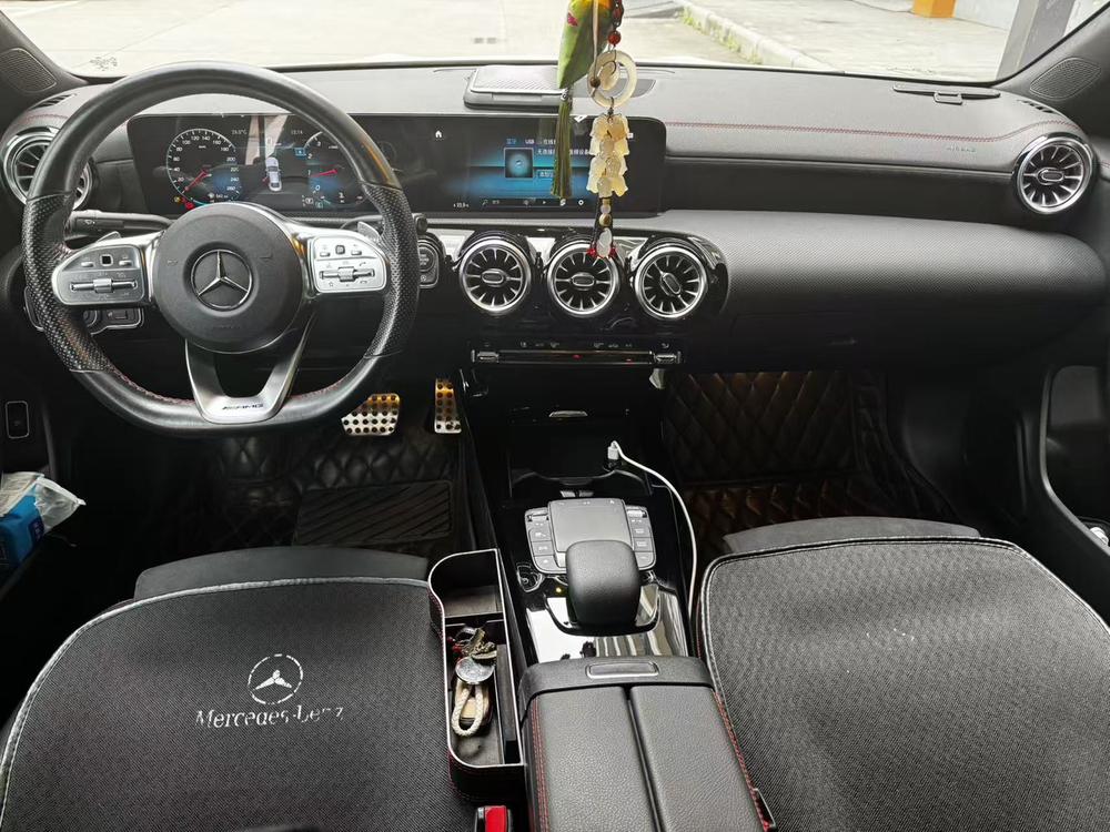 Mercedes-Benz Mercedes-Benz CLA (Import)