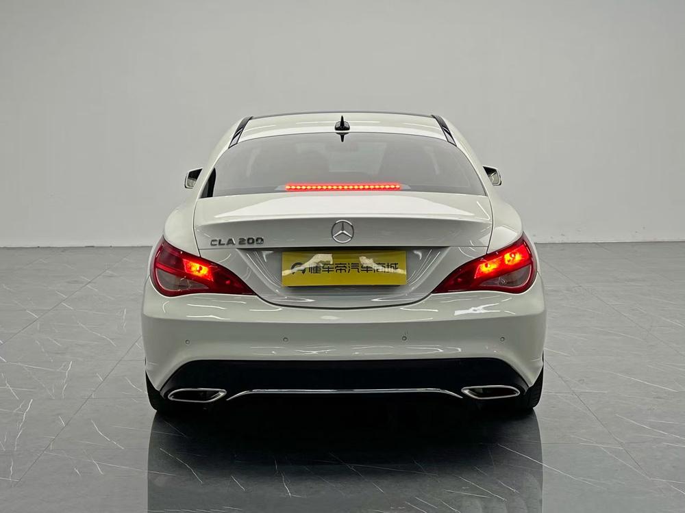 Mercedes-Benz Mercedes-Benz CLA (Import)