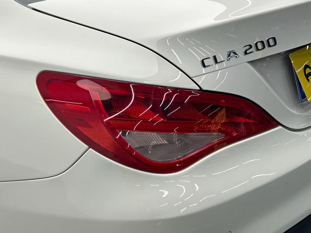 Mercedes-Benz Mercedes-Benz CLA (Import)