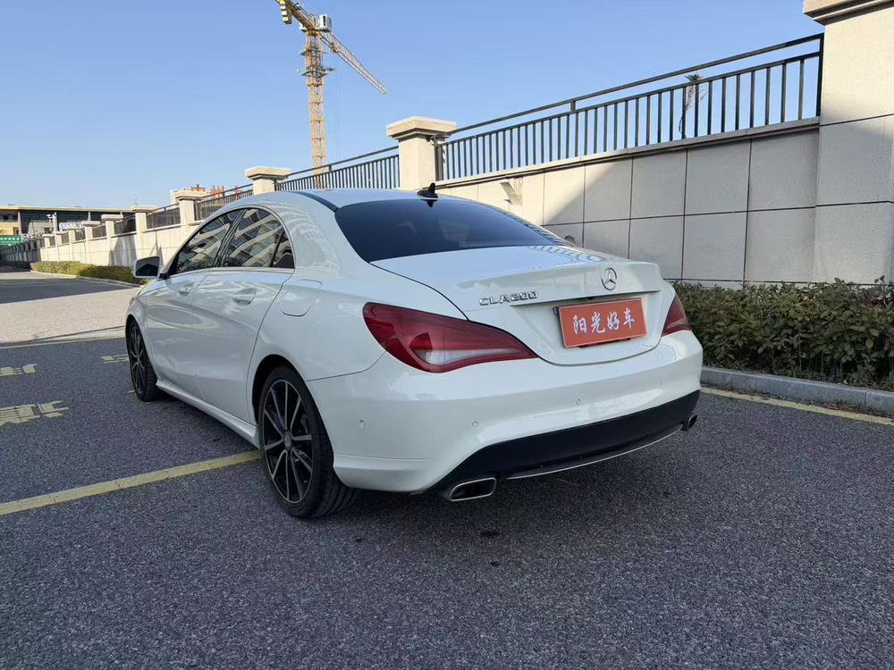 Mercedes-Benz Mercedes-Benz CLA (Import)