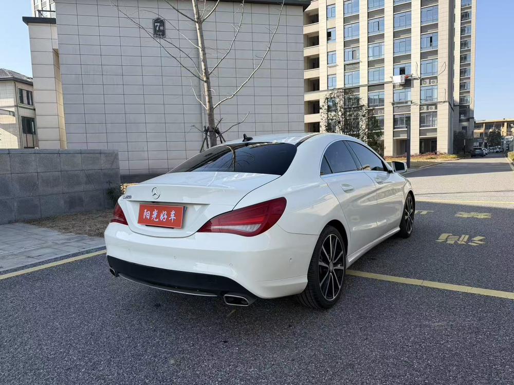 Mercedes-Benz Mercedes-Benz CLA (Import)