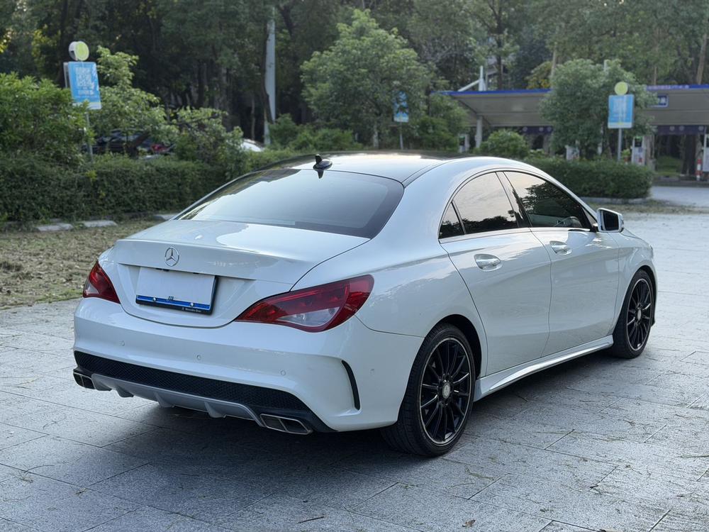 Mercedes-Benz Mercedes-Benz CLA (Import)