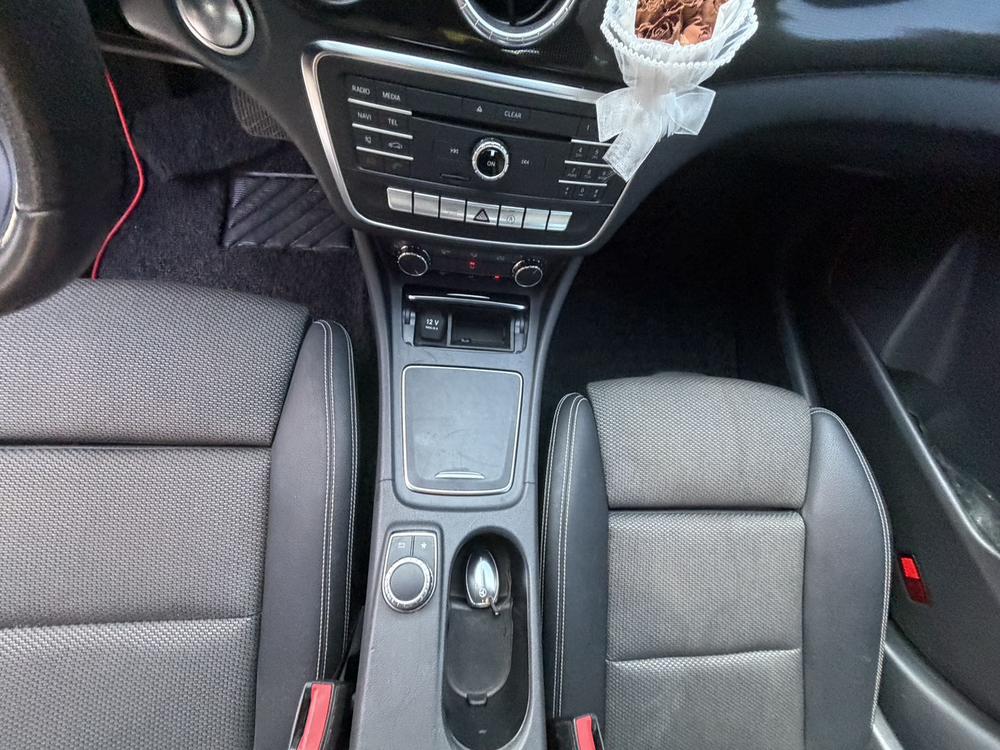 Mercedes-Benz Mercedes-Benz CLA (Import)