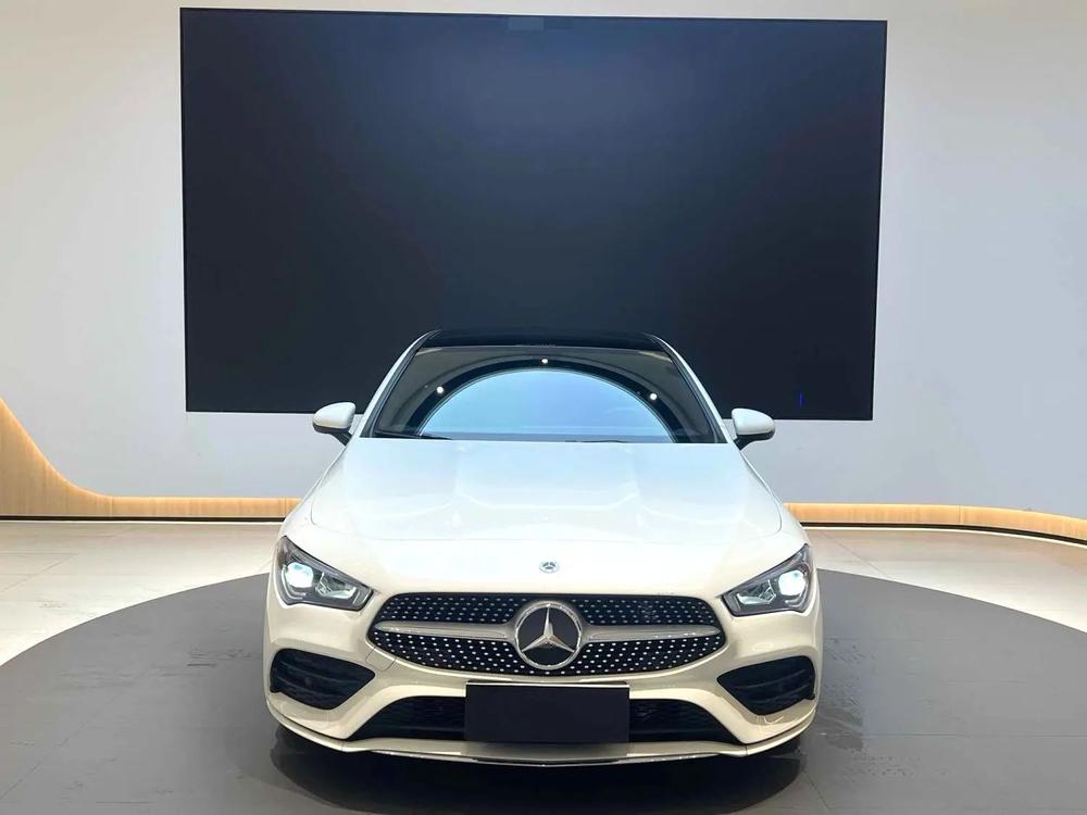 Mercedes-Benz Mercedes-Benz CLA (Import)