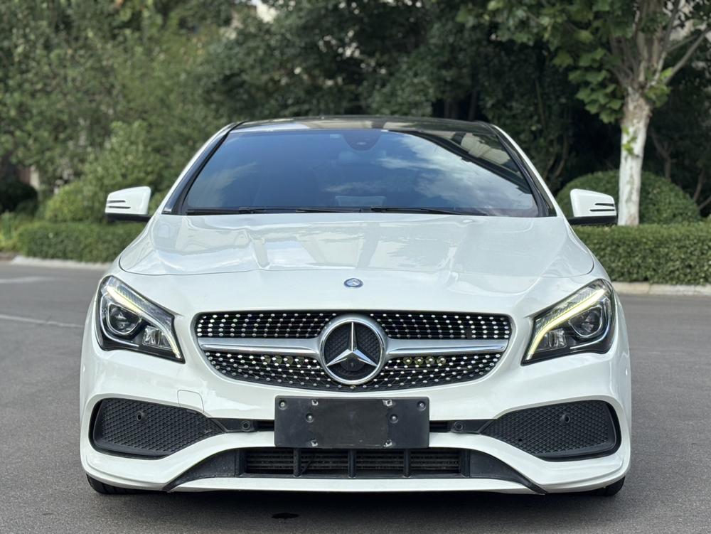 Mercedes-Benz Mercedes-Benz CLA (Import)