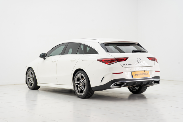 Mercedes-Benz Mercedes-Benz CLA (Import)