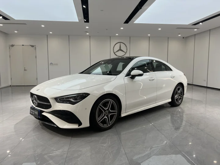 Mercedes-Benz Mercedes-Benz CLA (Import)
