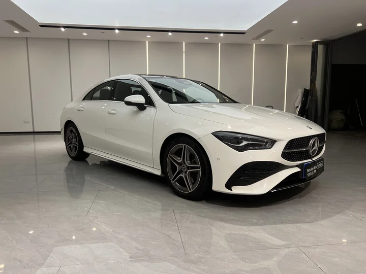 Mercedes-Benz Mercedes-Benz CLA (Import)