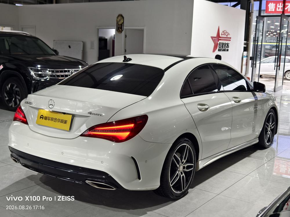 Mercedes-Benz Mercedes-Benz CLA (Import)