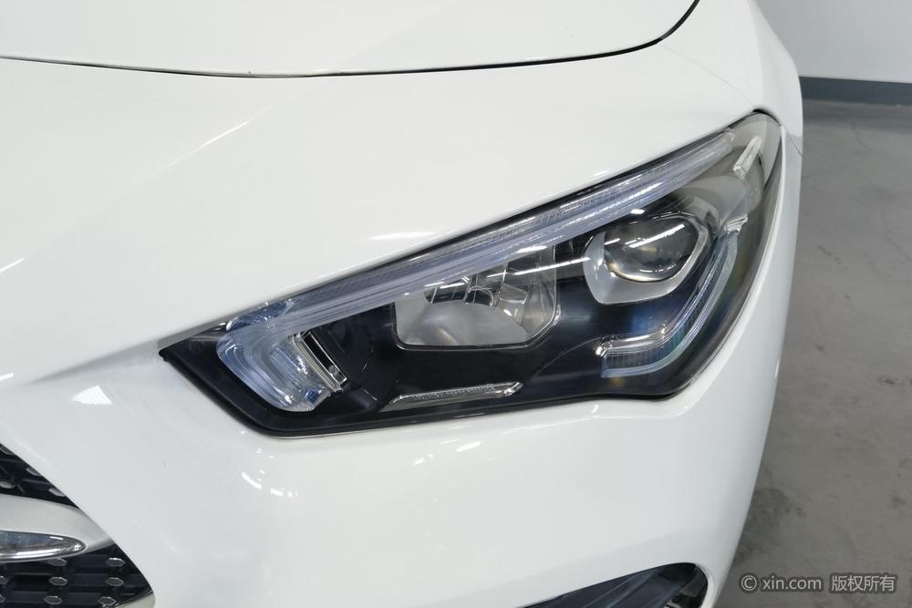 Mercedes-Benz Mercedes-Benz CLA (Import)