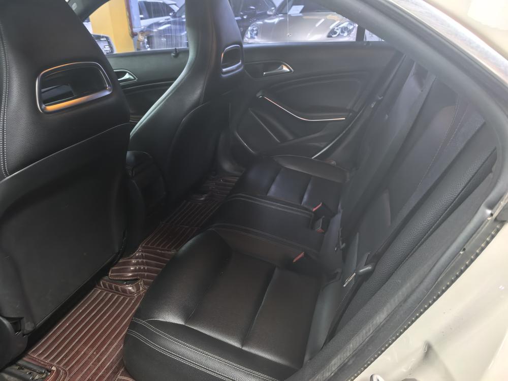 Mercedes-Benz Mercedes-Benz CLA (Import)