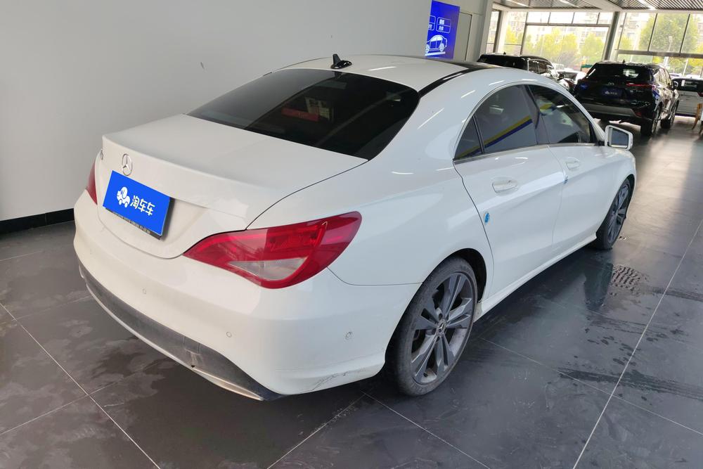 Mercedes-Benz Mercedes-Benz CLA (Import)