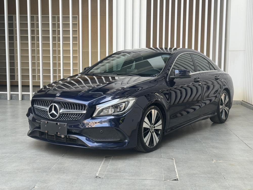 Mercedes-Benz Mercedes-Benz CLA (Import)