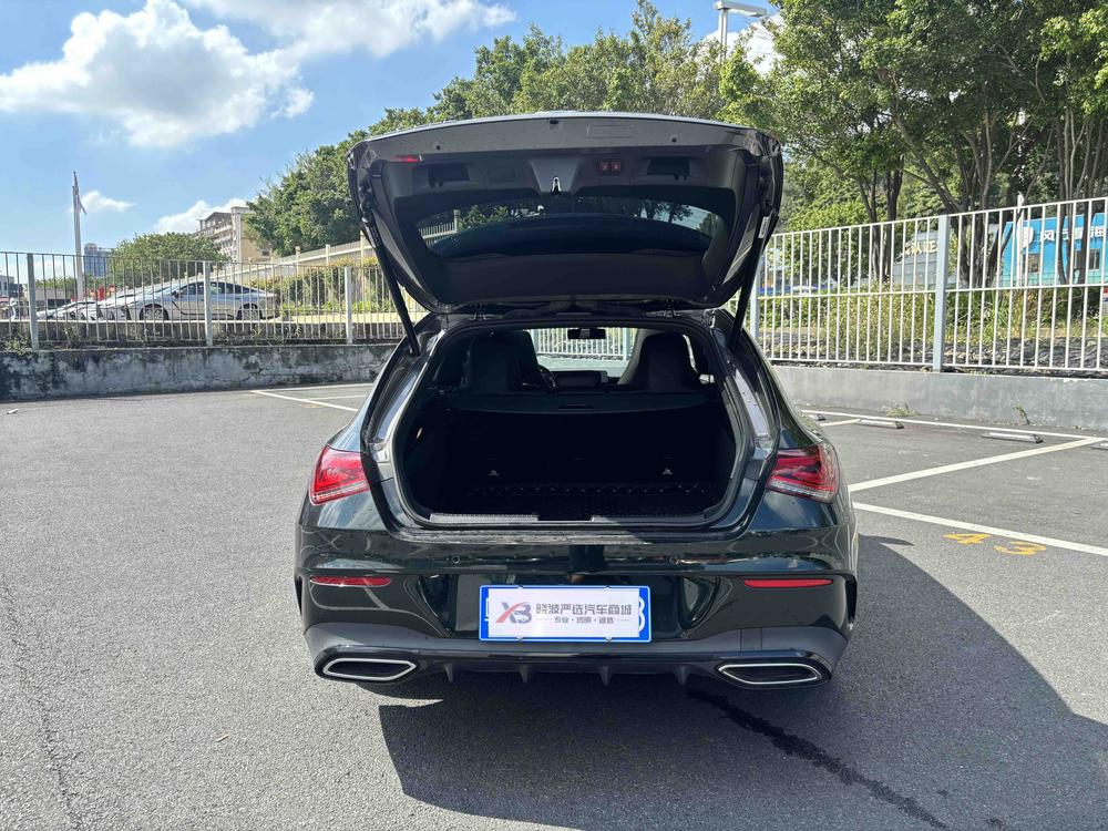 Mercedes-Benz Mercedes-Benz CLA (Import)