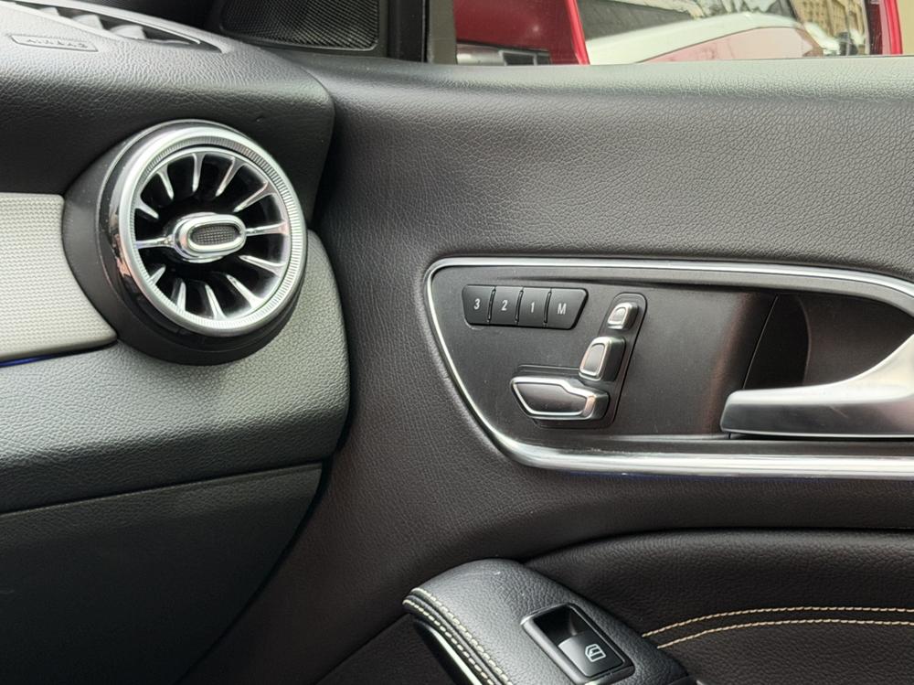 Mercedes-Benz Mercedes-Benz CLA (Import)