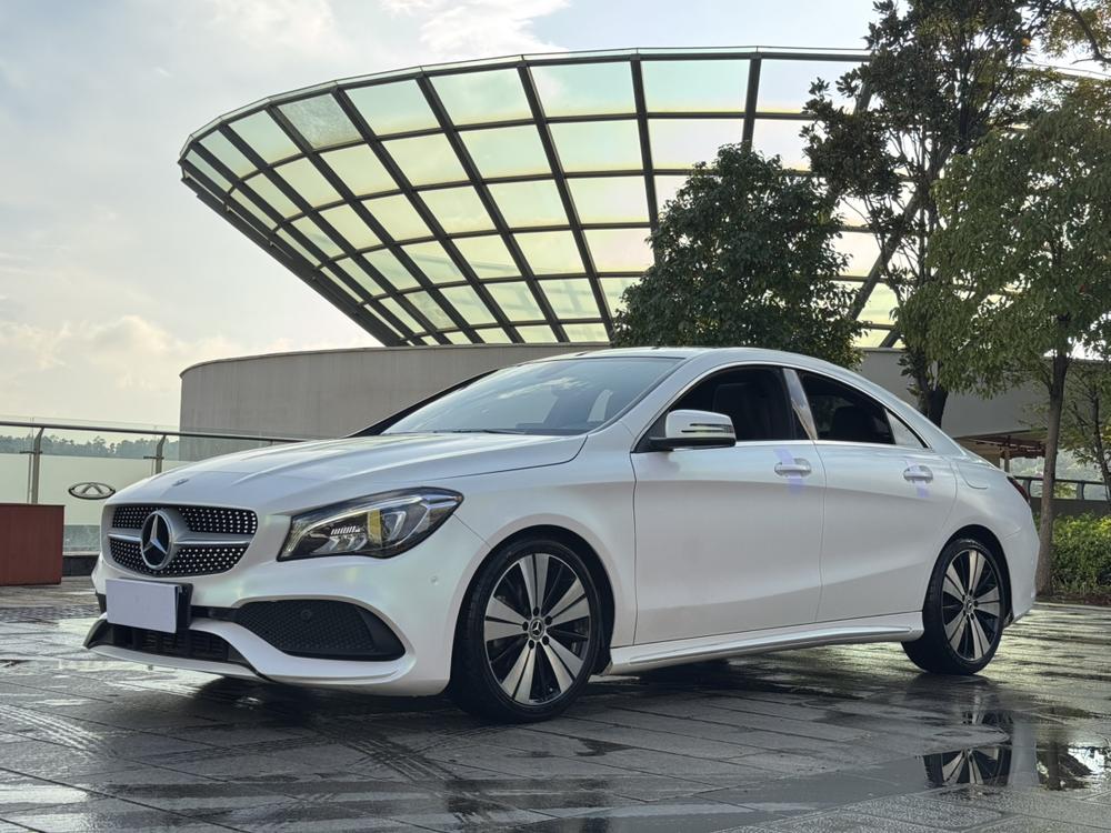 Mercedes-Benz Mercedes-Benz CLA (Import)