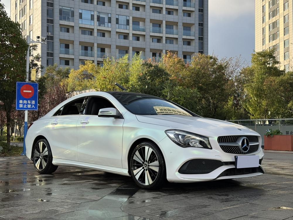Mercedes-Benz Mercedes-Benz CLA (Import)