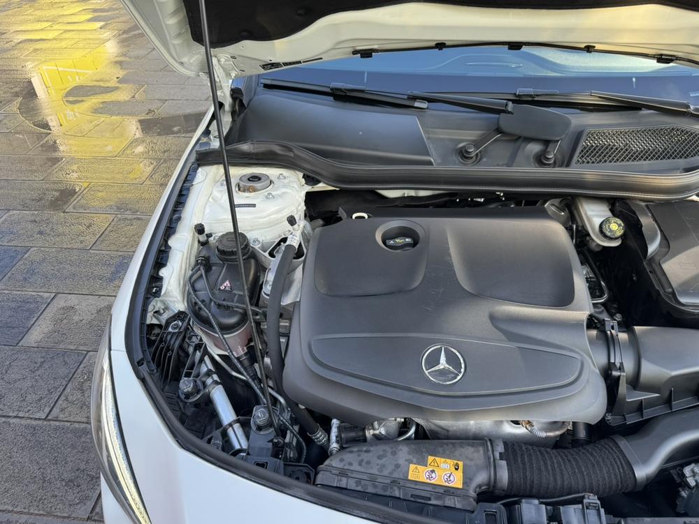 Mercedes-Benz Mercedes-Benz CLA (Import)