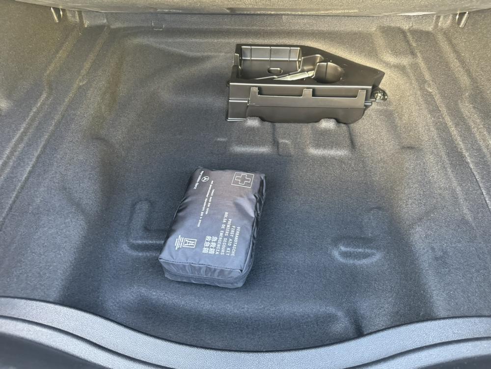 Mercedes-Benz Mercedes-Benz CLA (Import)
