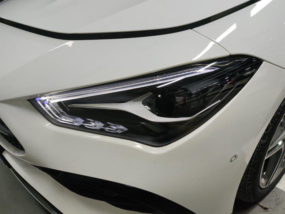 Mercedes-Benz Mercedes-Benz CLA (Import)