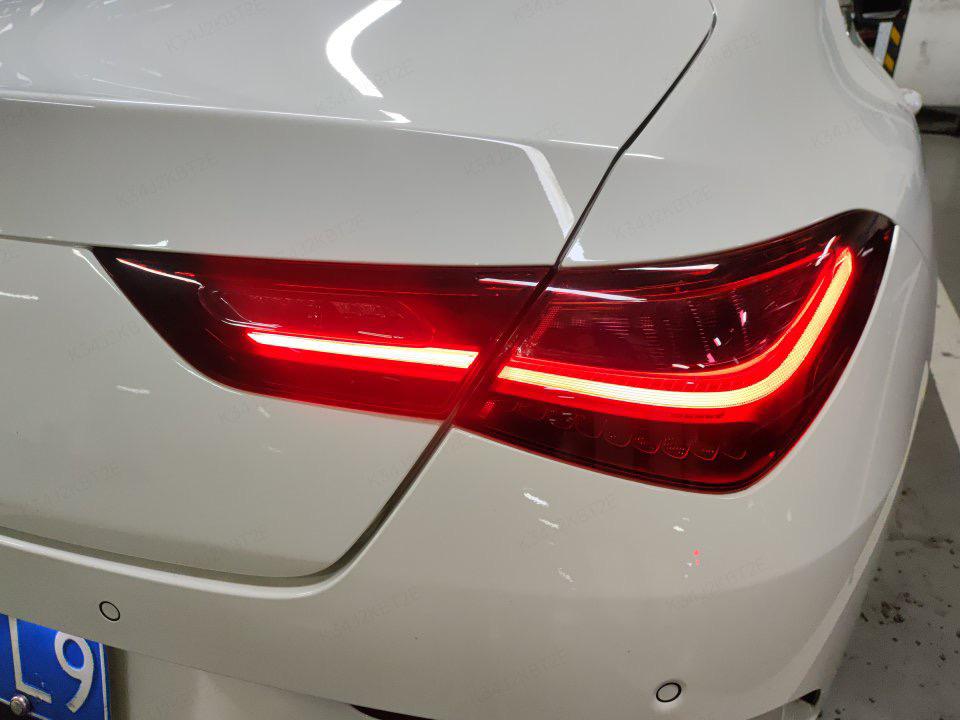 Mercedes-Benz Mercedes-Benz CLA (Import)