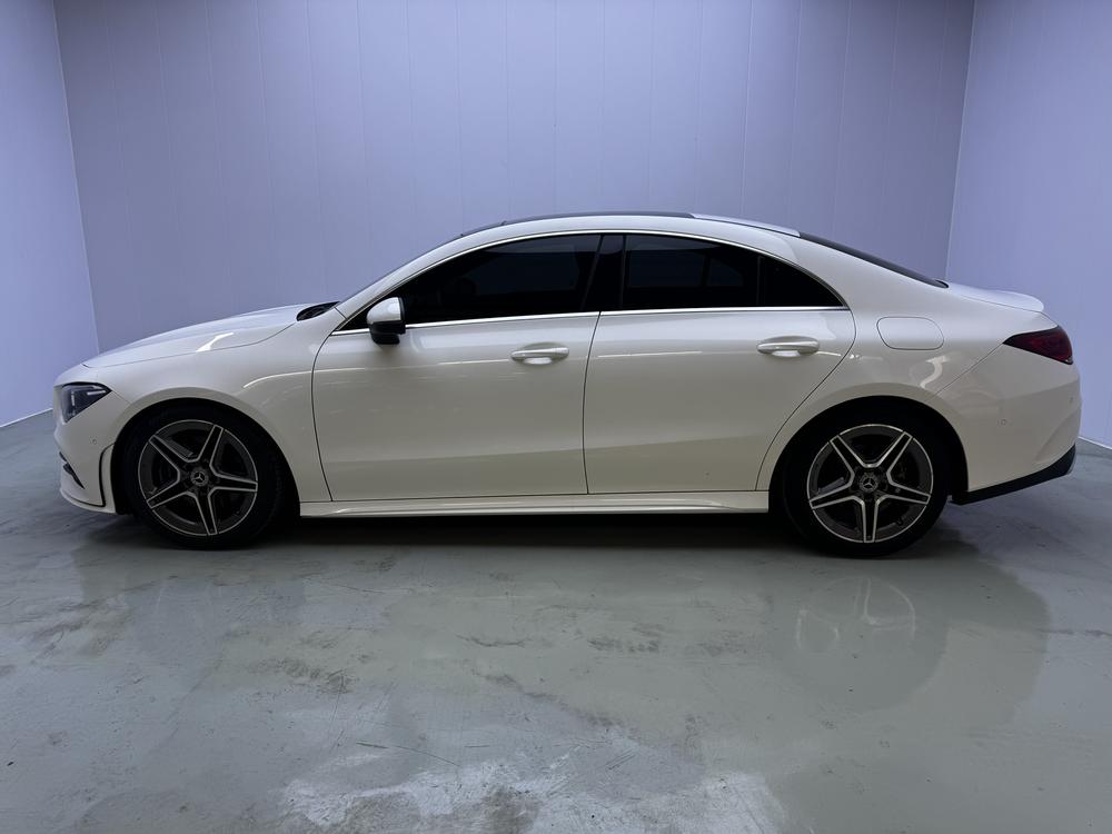 Mercedes-Benz Mercedes-Benz CLA (Import)