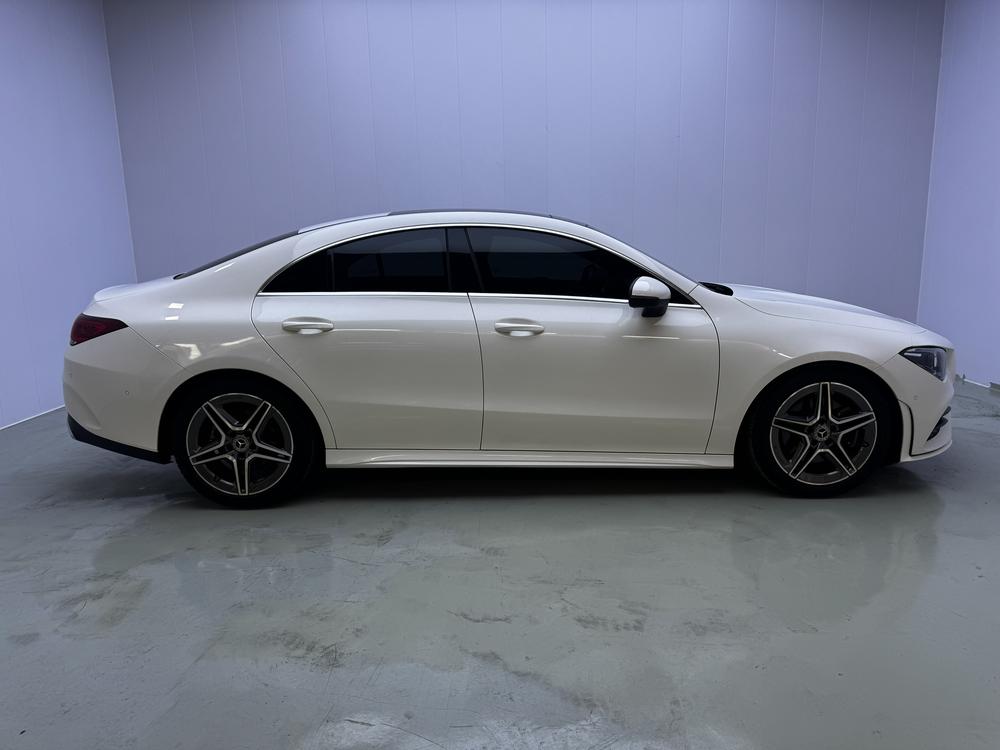 Mercedes-Benz Mercedes-Benz CLA (Import)