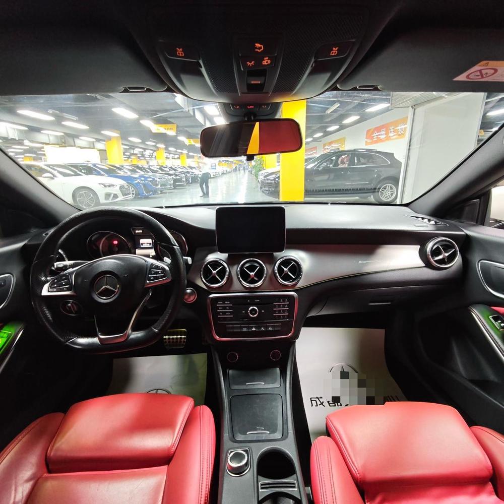 Mercedes-Benz Mercedes-Benz CLA (Import)