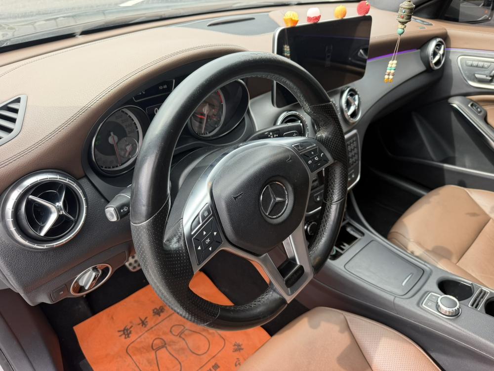 Mercedes-Benz Mercedes-Benz CLA (Import)