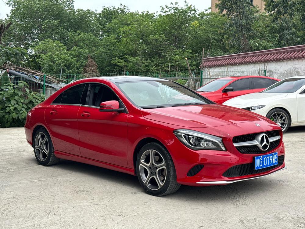 Mercedes-Benz Mercedes-Benz CLA (Import)