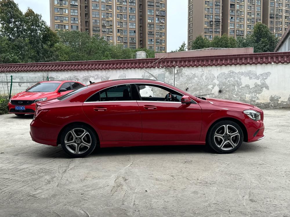 Mercedes-Benz Mercedes-Benz CLA (Import)
