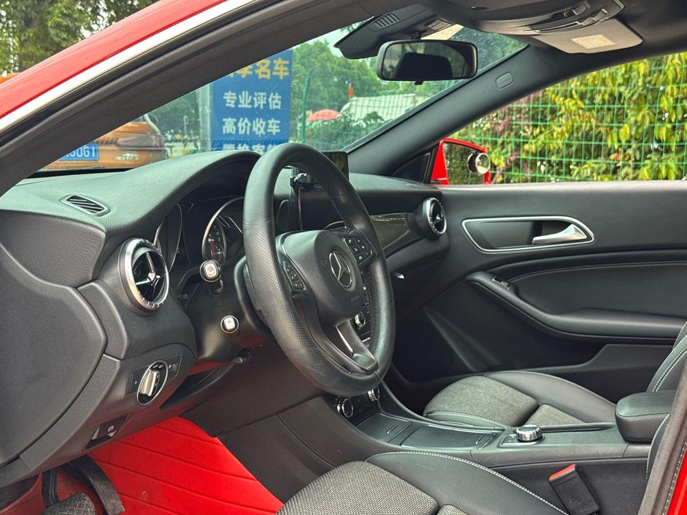 Mercedes-Benz Mercedes-Benz CLA (Import)
