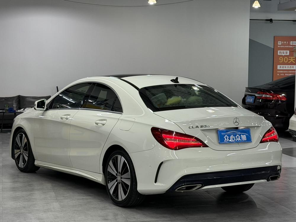 Mercedes-Benz Mercedes-Benz CLA (Import)