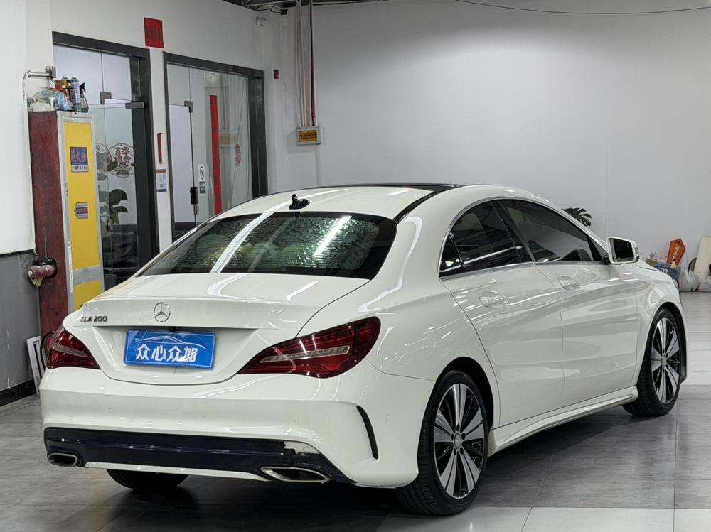 Mercedes-Benz Mercedes-Benz CLA (Import)