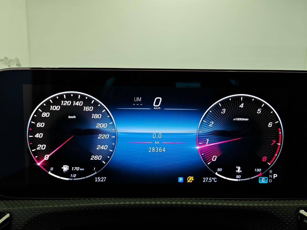 Mercedes-Benz Mercedes-Benz CLA (Import)