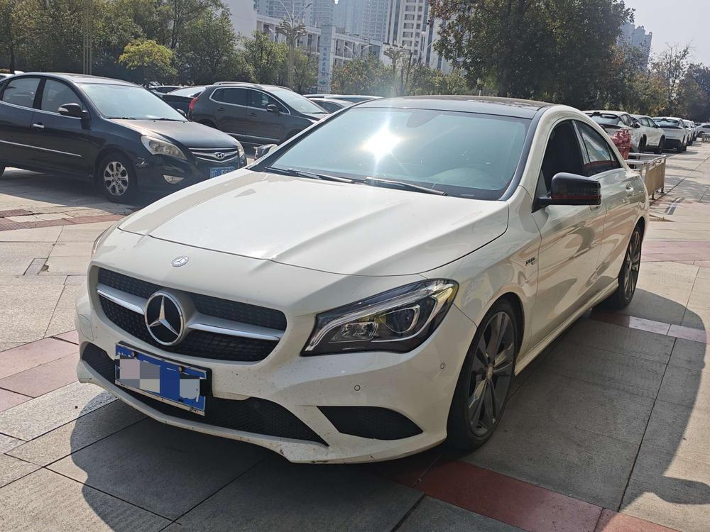 Mercedes-Benz Mercedes-Benz CLA (Import)