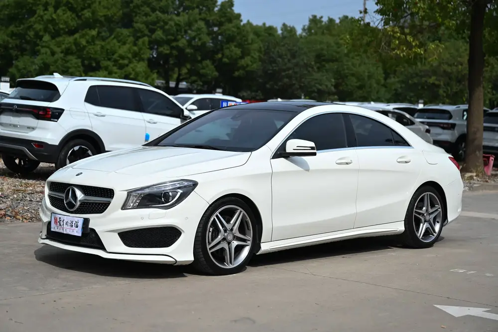Mercedes-Benz Mercedes-Benz CLA (Import)