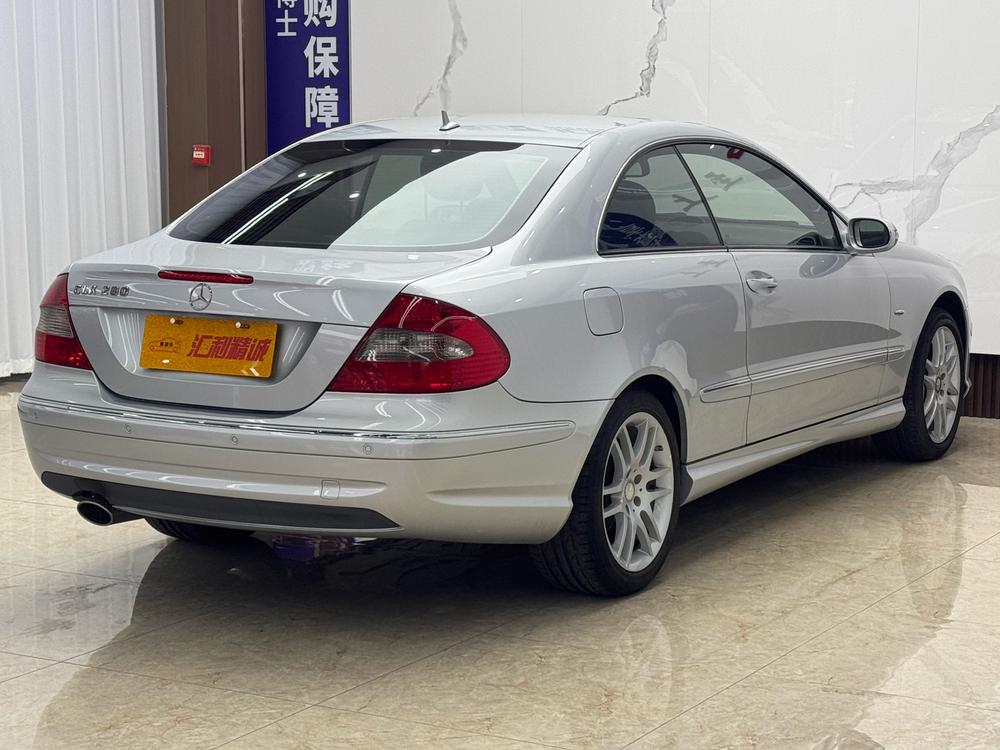 Mercedes-Benz Mercedes-Benz CLK-Class